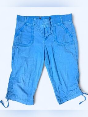 Women’s Bright Blue Capris Pants